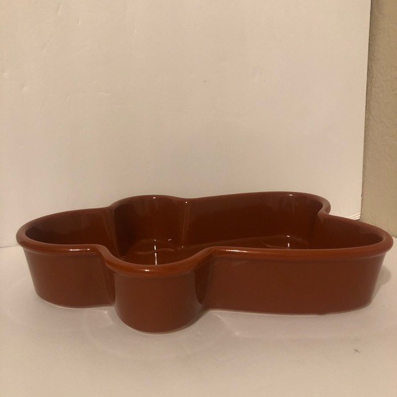 Chantal Brown Gingerbread Man Baking Dish 1 Qt - Picture 6 of 6